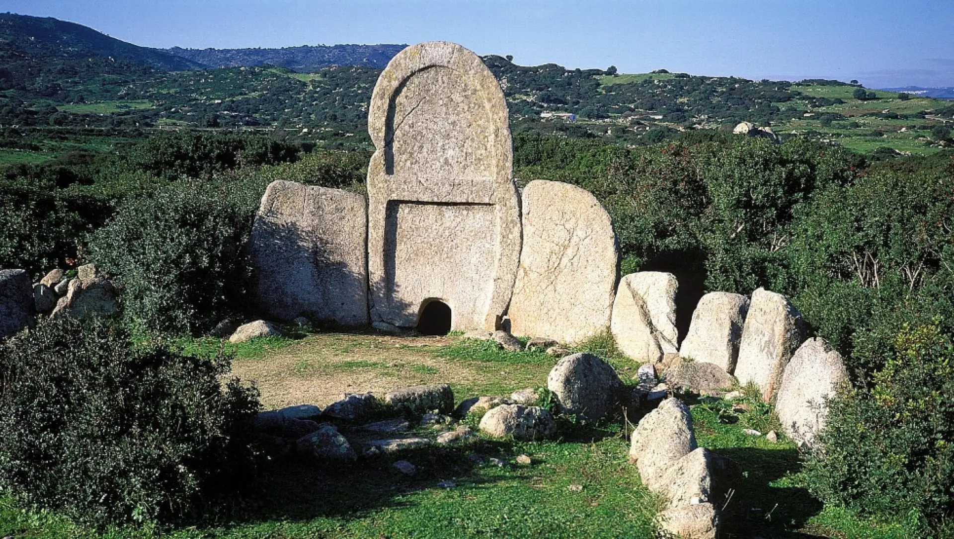 tomba dei giganti